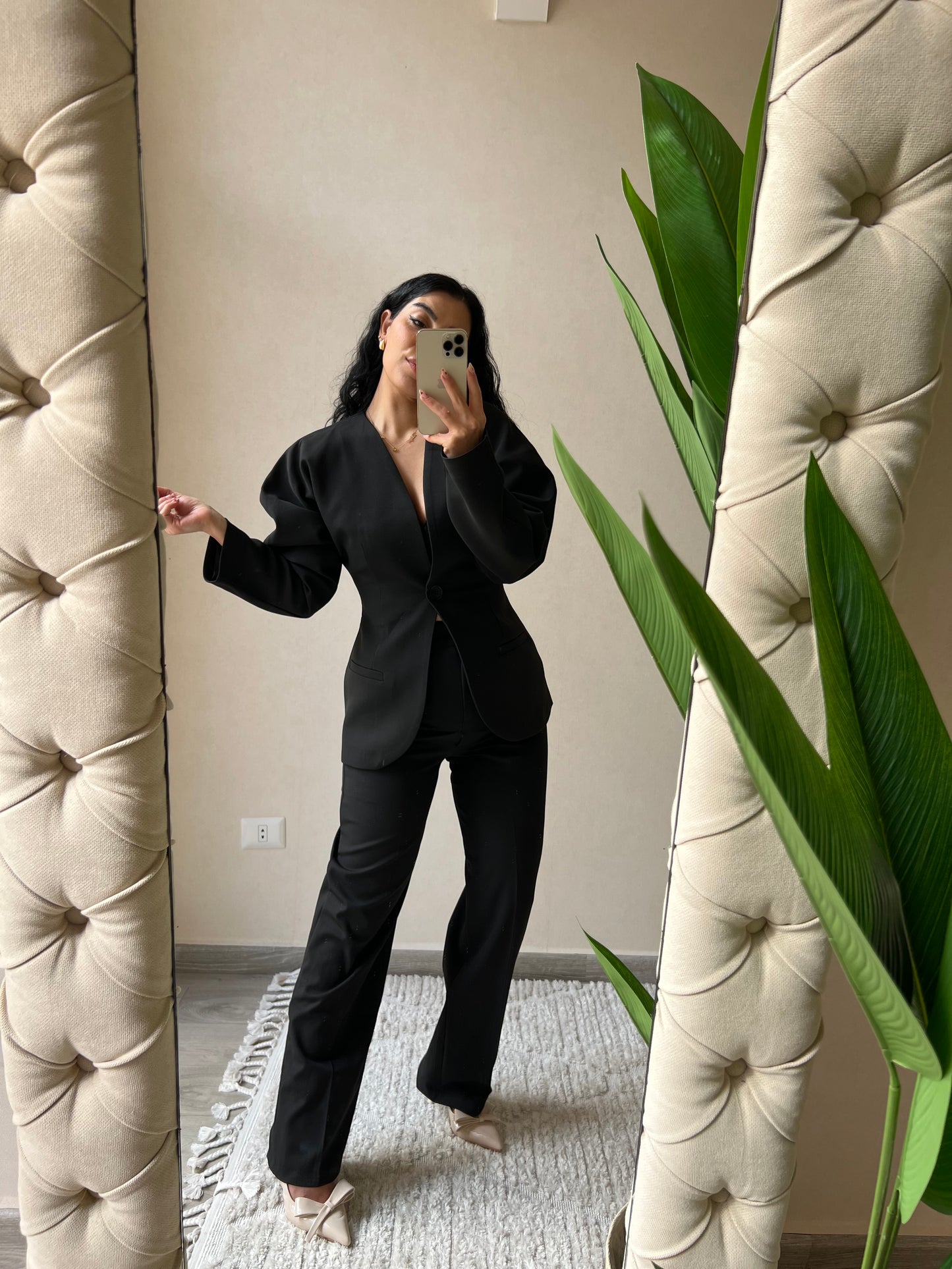 Semara Suit