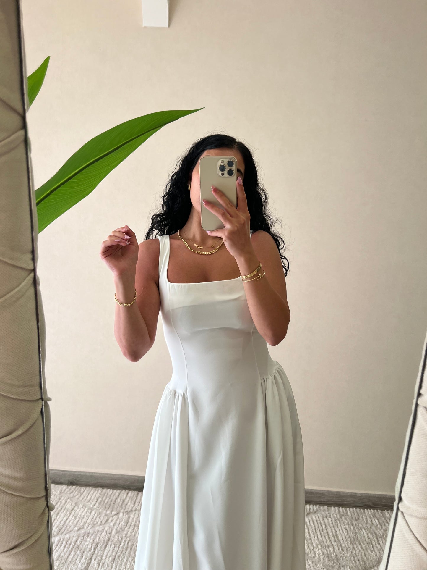 ELARA GOWN