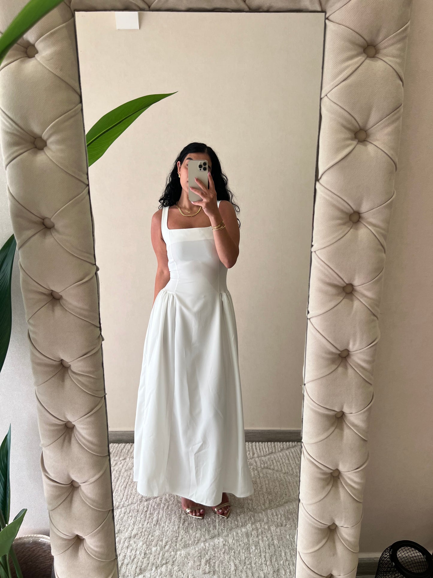 ELARA GOWN