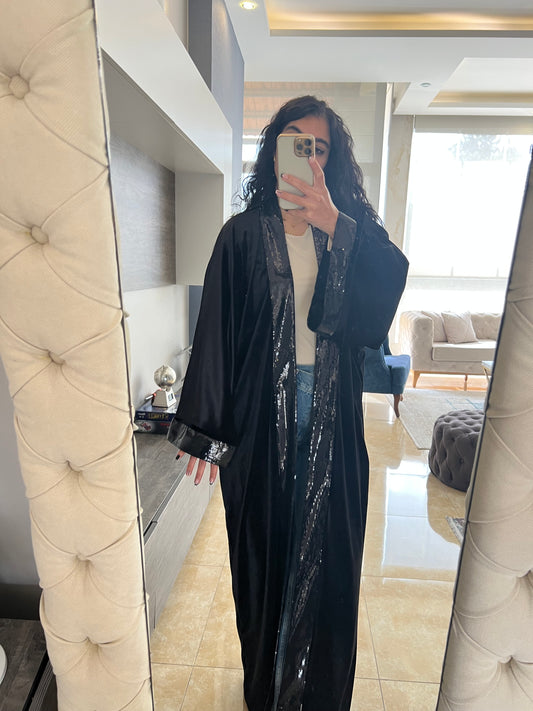 لَيْل kAFTAN