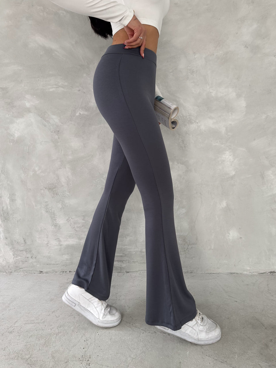 Flared cotton legging