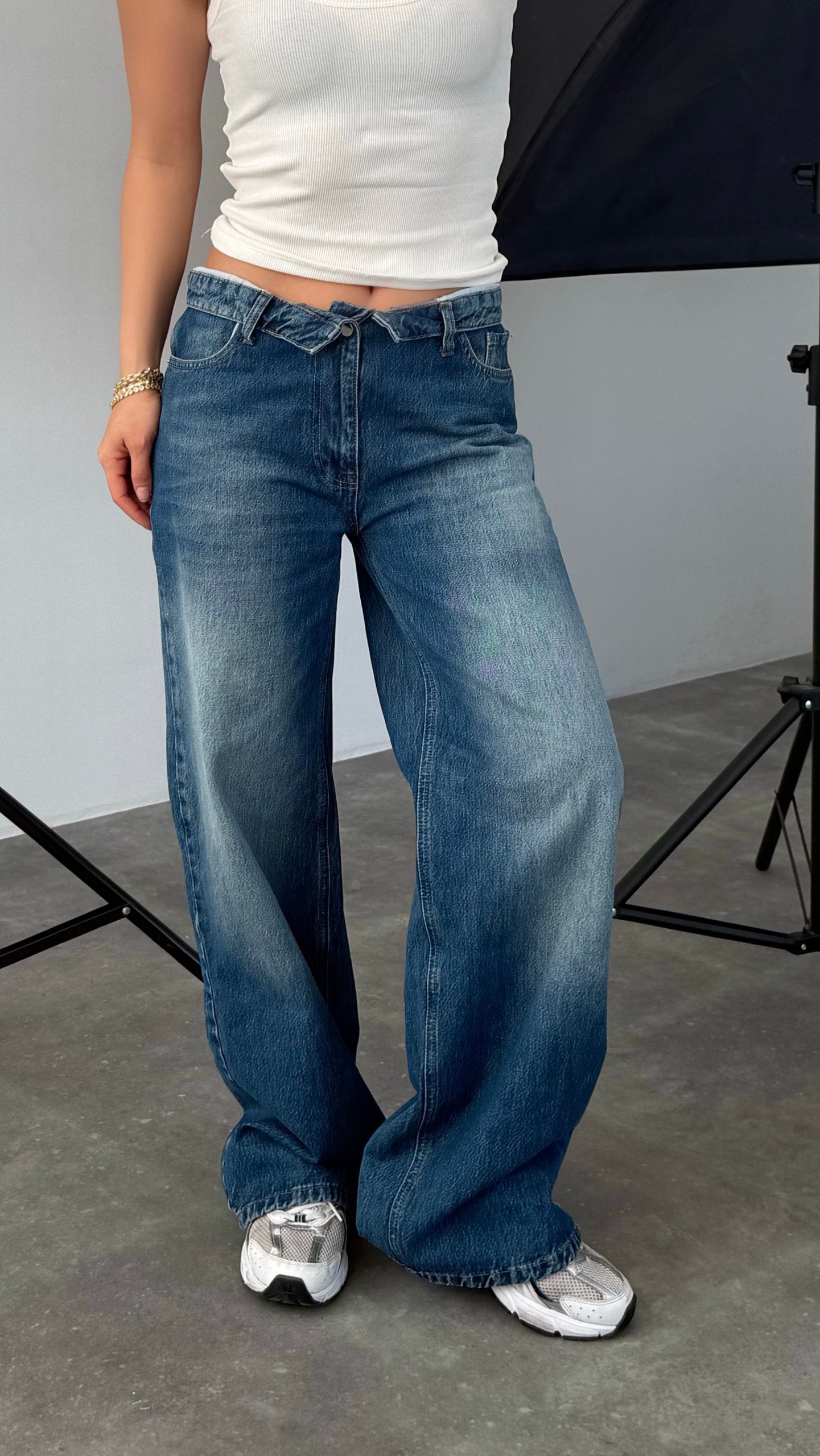 Thea Fold Jeans