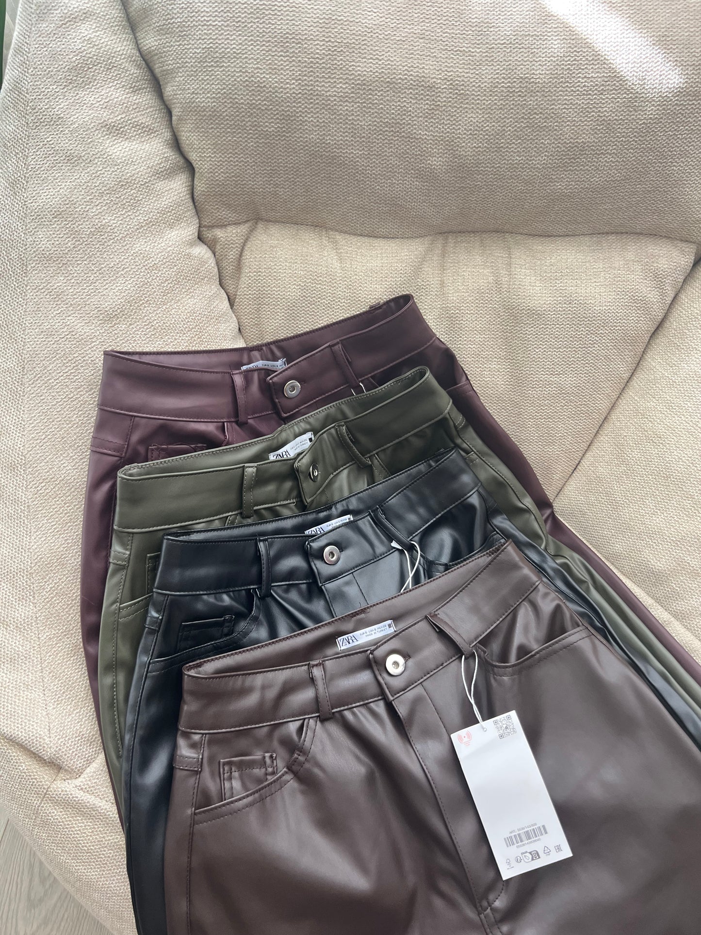 Alexia Faux leather Pant