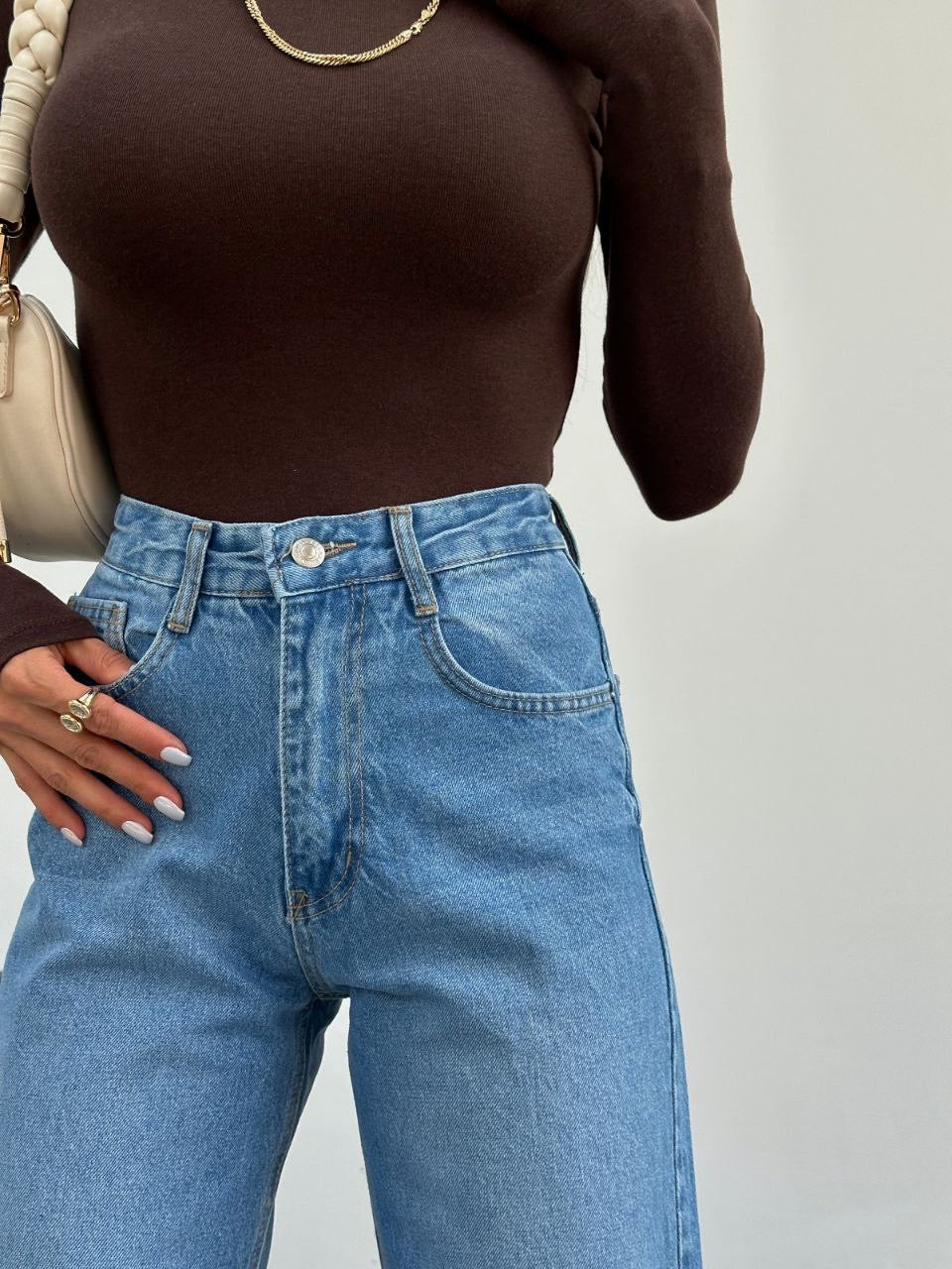 Light Straight Denim